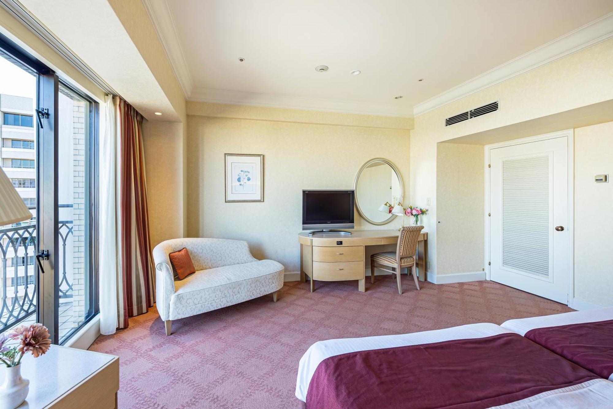 Hotel Okura Tokyo Bay Urajaszu Kültér fotó